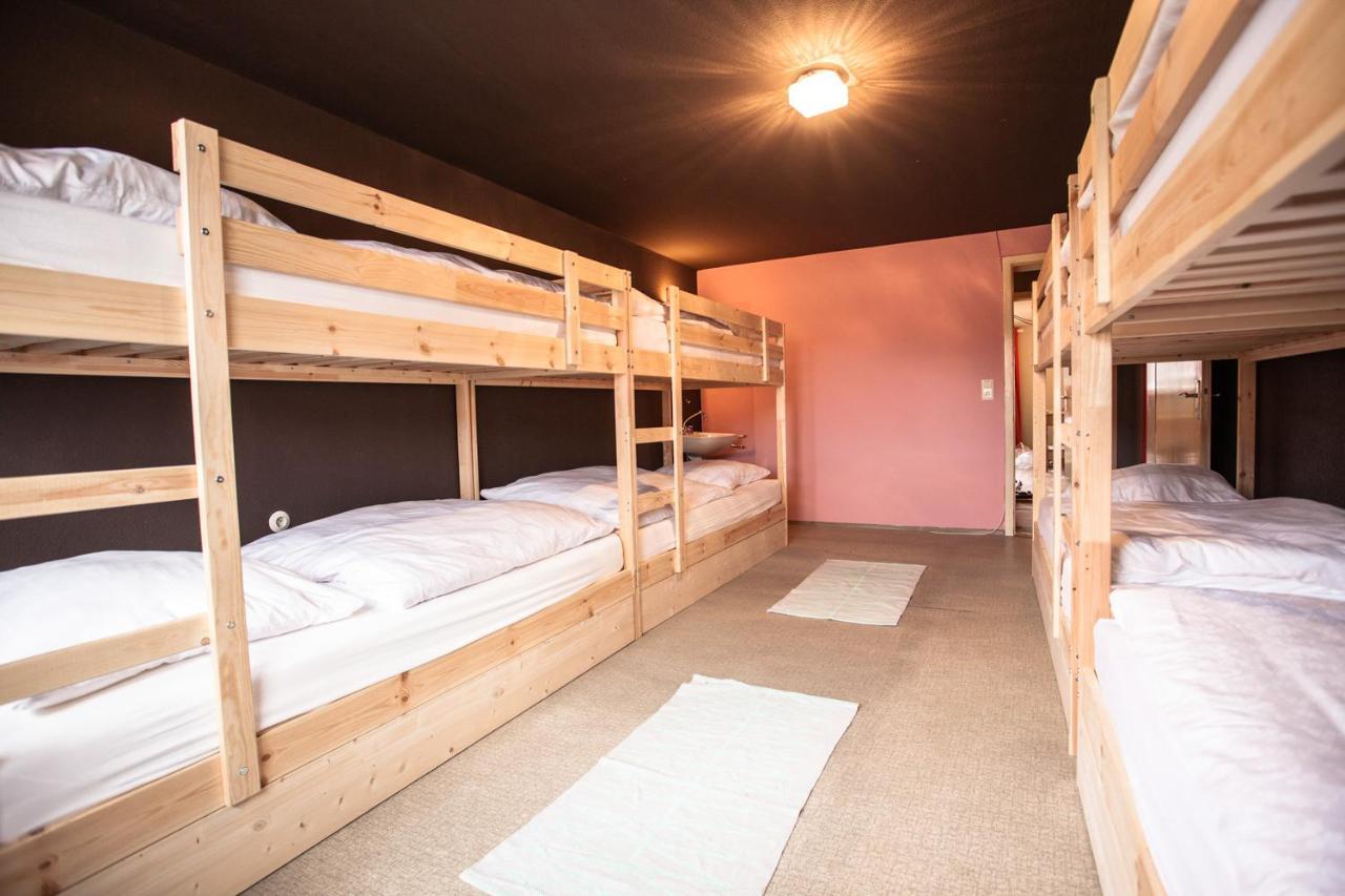 אוברשטאופן Der Gaukler Hostel מראה חיצוני תמונה